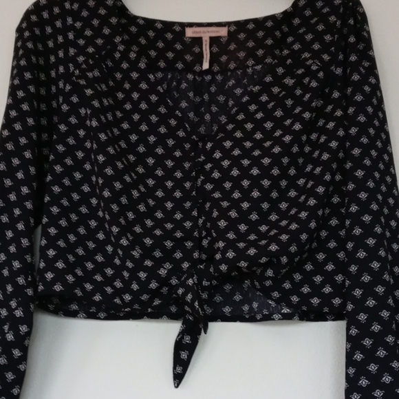 Urban Outfitters Blouse Size S-P - Picture 5 of 10